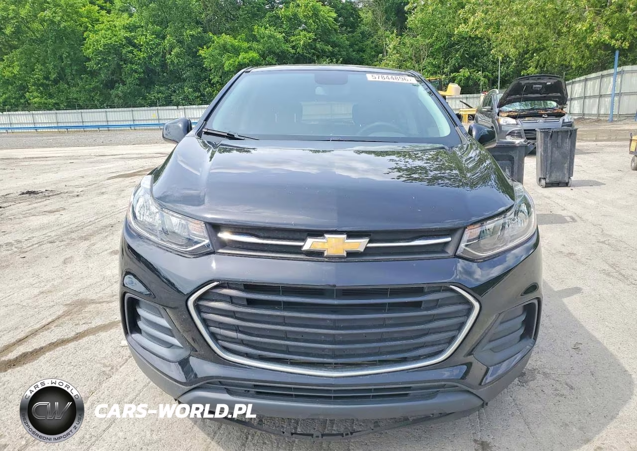 2020 Chevrolet Trax Ls VIN:3GNCJKSB2LL114696 - 5