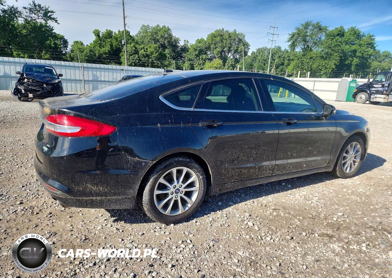 2017 Ford Fusion Se VIN:3FA6P0HD2HR272211 - 3