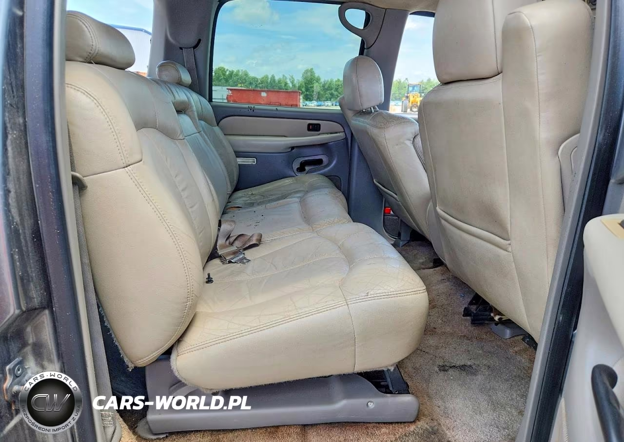 2000 Chevrolet Suburban K1500 VIN:3GNFK16T4YG116599 - 11