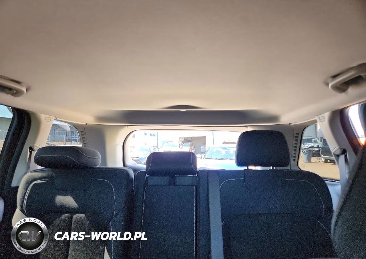 2023 Jeep Grand Cherokee Laredo-Altitude VIN:1C4RJHAGXPC524991 - 10
