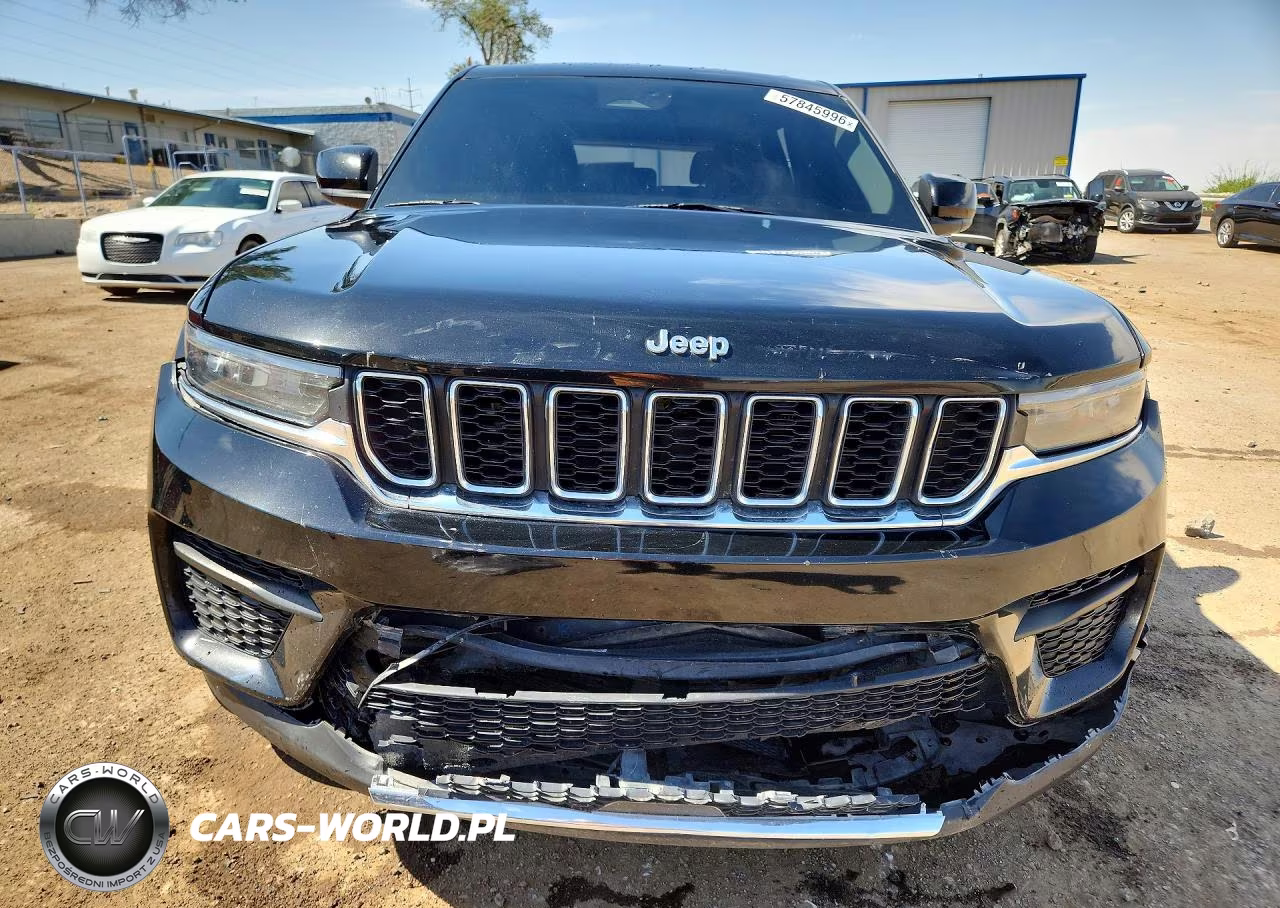 2023 Jeep Grand Cherokee Laredo-Altitude VIN:1C4RJHAGXPC524991 - 5
