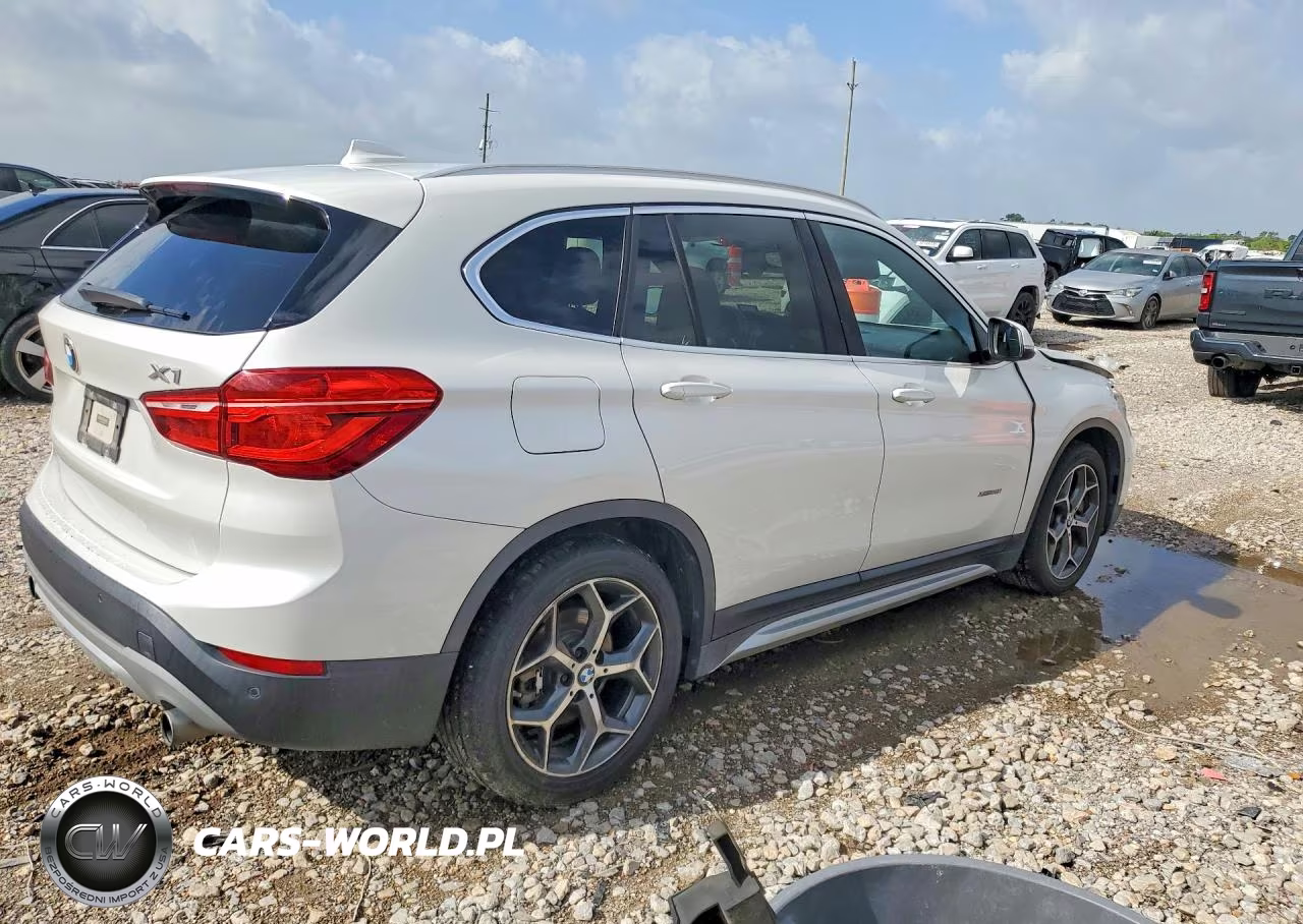 2016 BMW X1 xDrive28I VIN:WBXHT3C33G5E56496 - 3