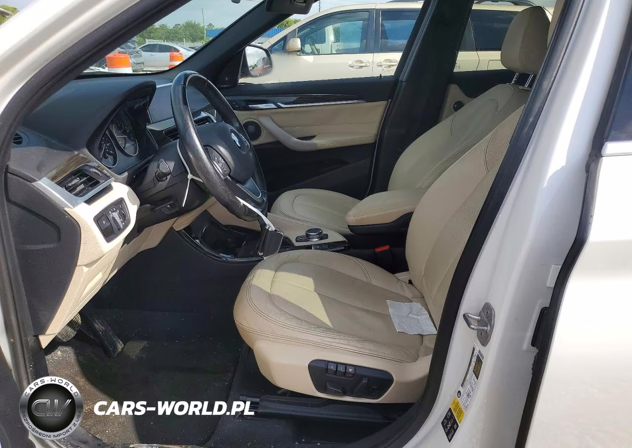 2016 BMW X1 xDrive28I VIN:WBXHT3C33G5E56496 - 7