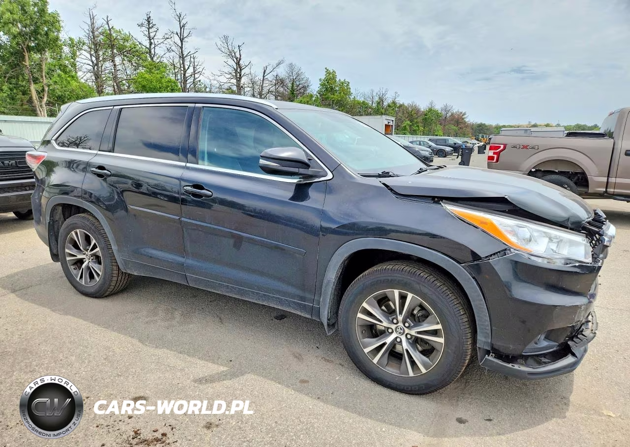 2016 Toyota Highlander Xle VIN:5TDJKRFH0GS352180 - 4