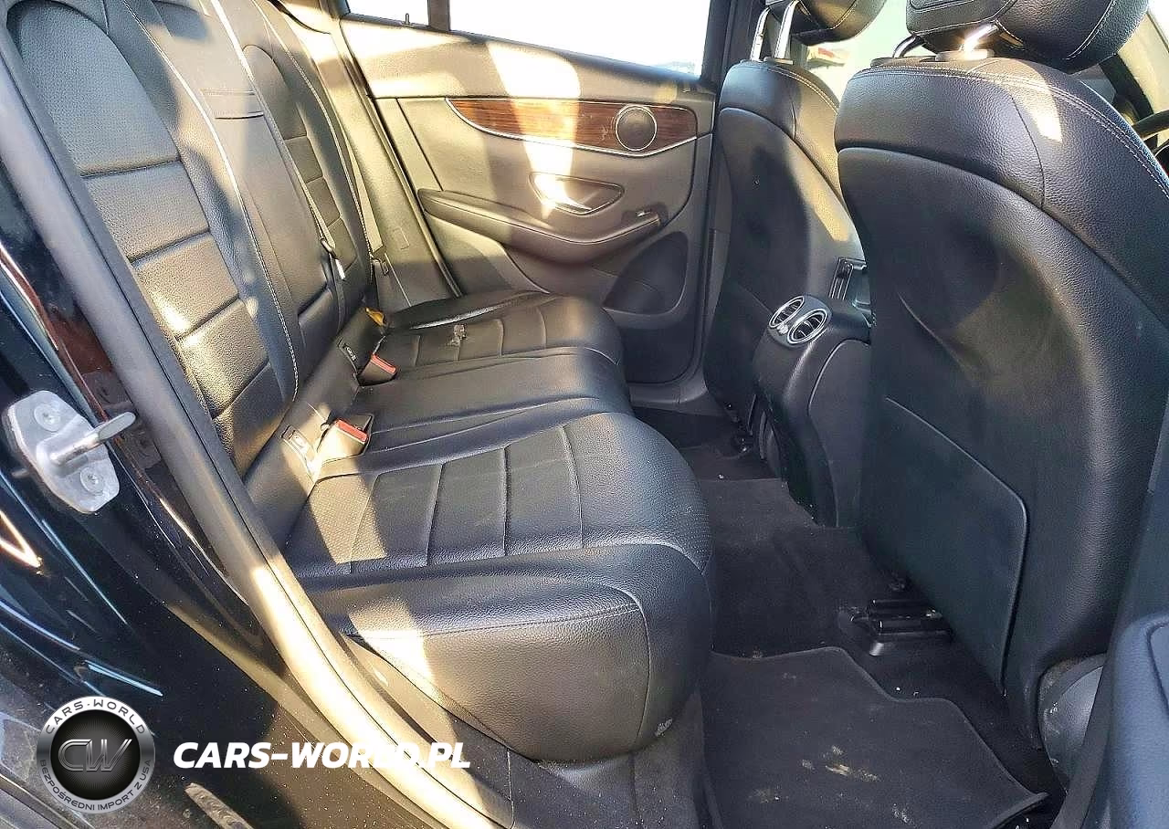 2020 Mercedes-Benz Glc 300 VIN:WDC0G8DB2LF698886 - 11