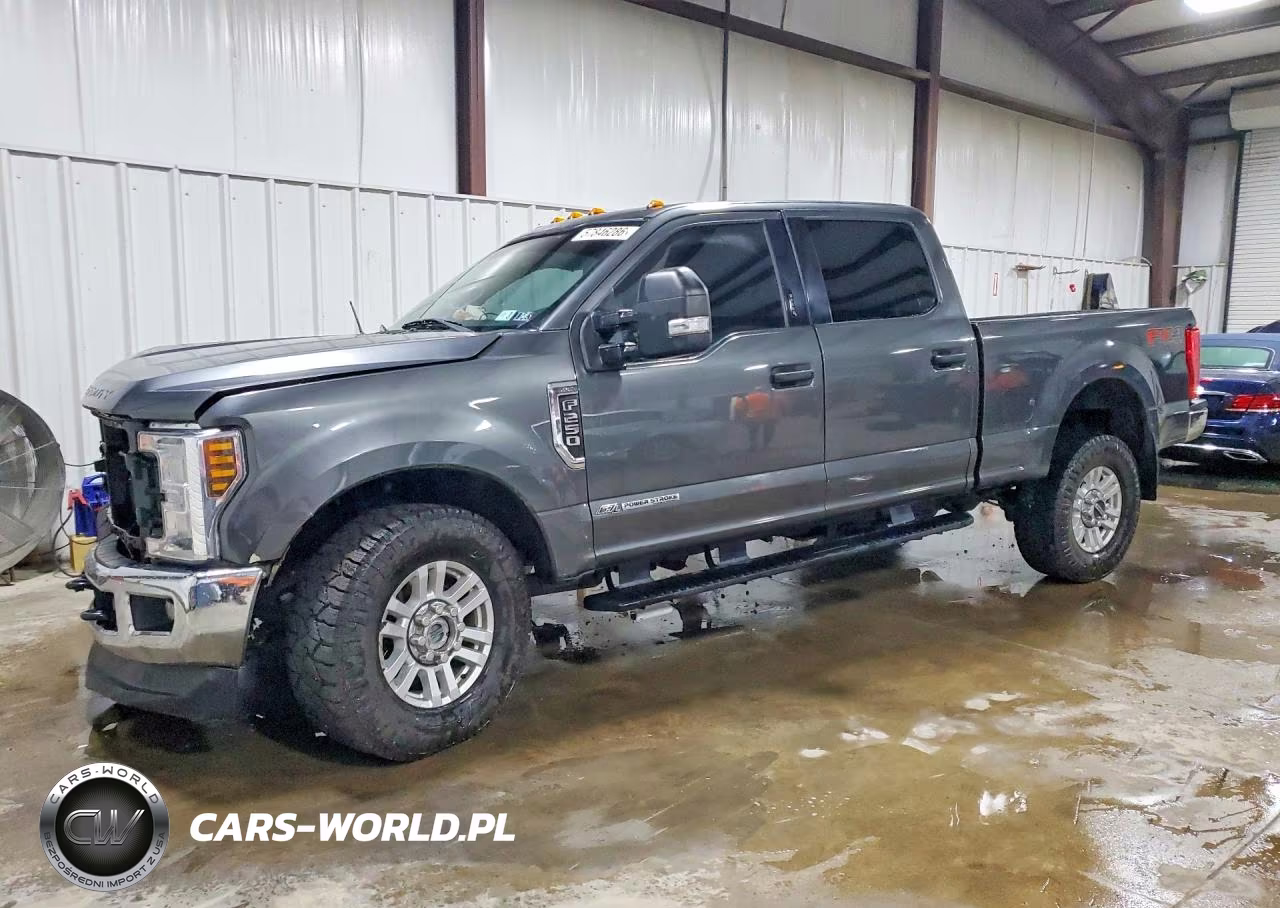 2019 Ford F250 Super Duty – zdjęcie 1 z 12