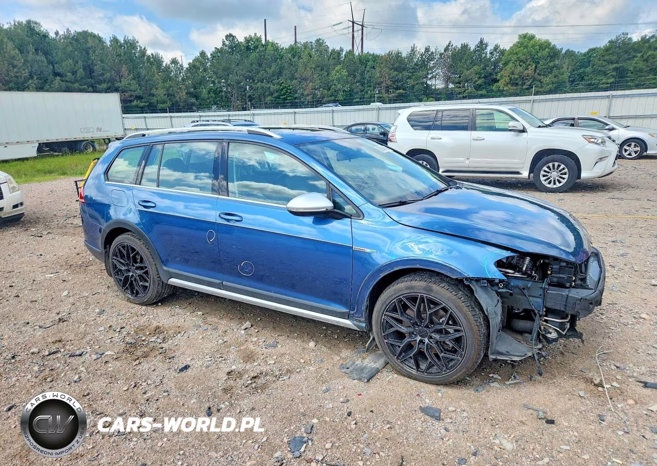 2017 Volkswagen Golf Alltrack S VIN:3VWH17AU9HM542102 - 4