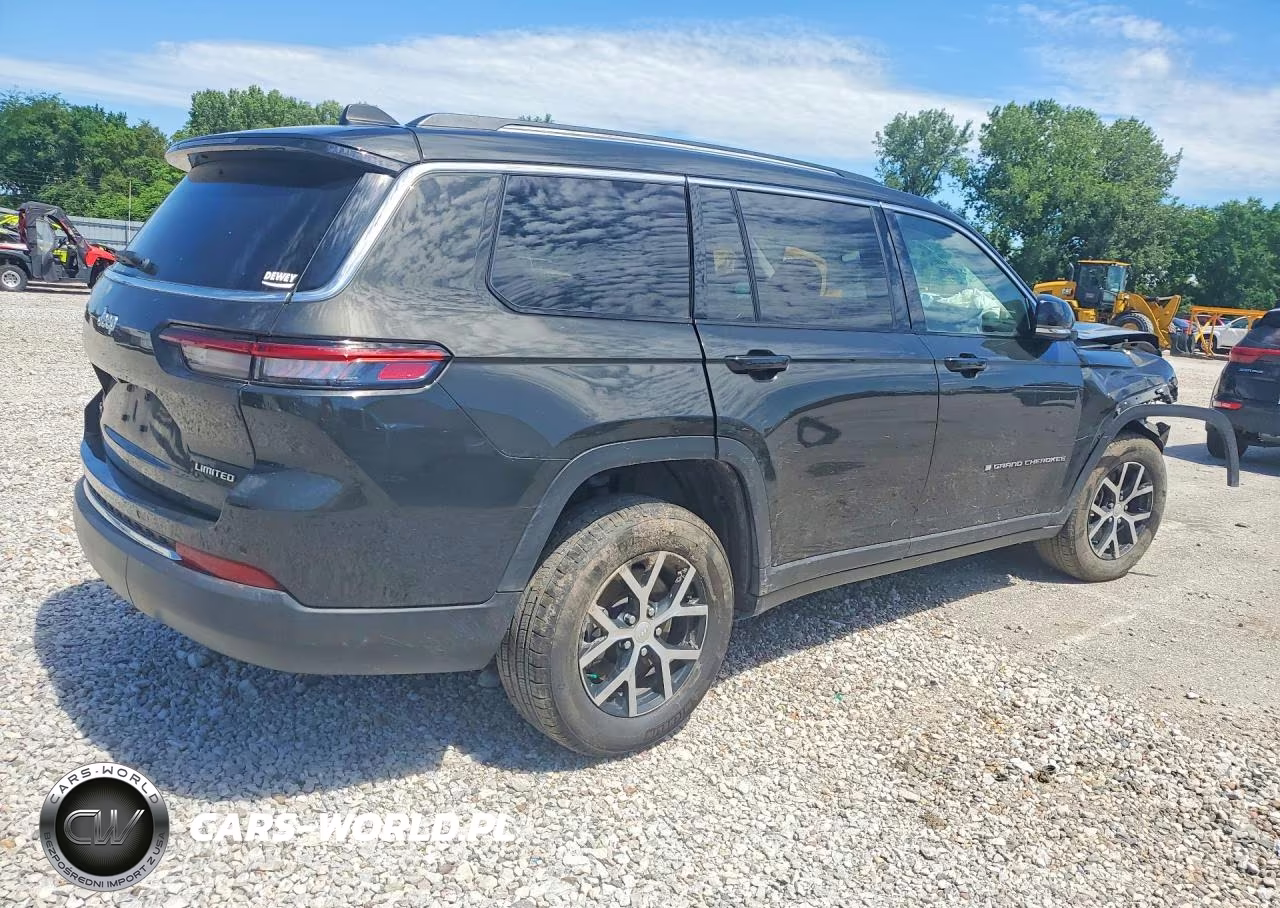 2023 Jeep Grand Cherokee L Limited VIN:1C4RJKBG6P8797232 - 3
