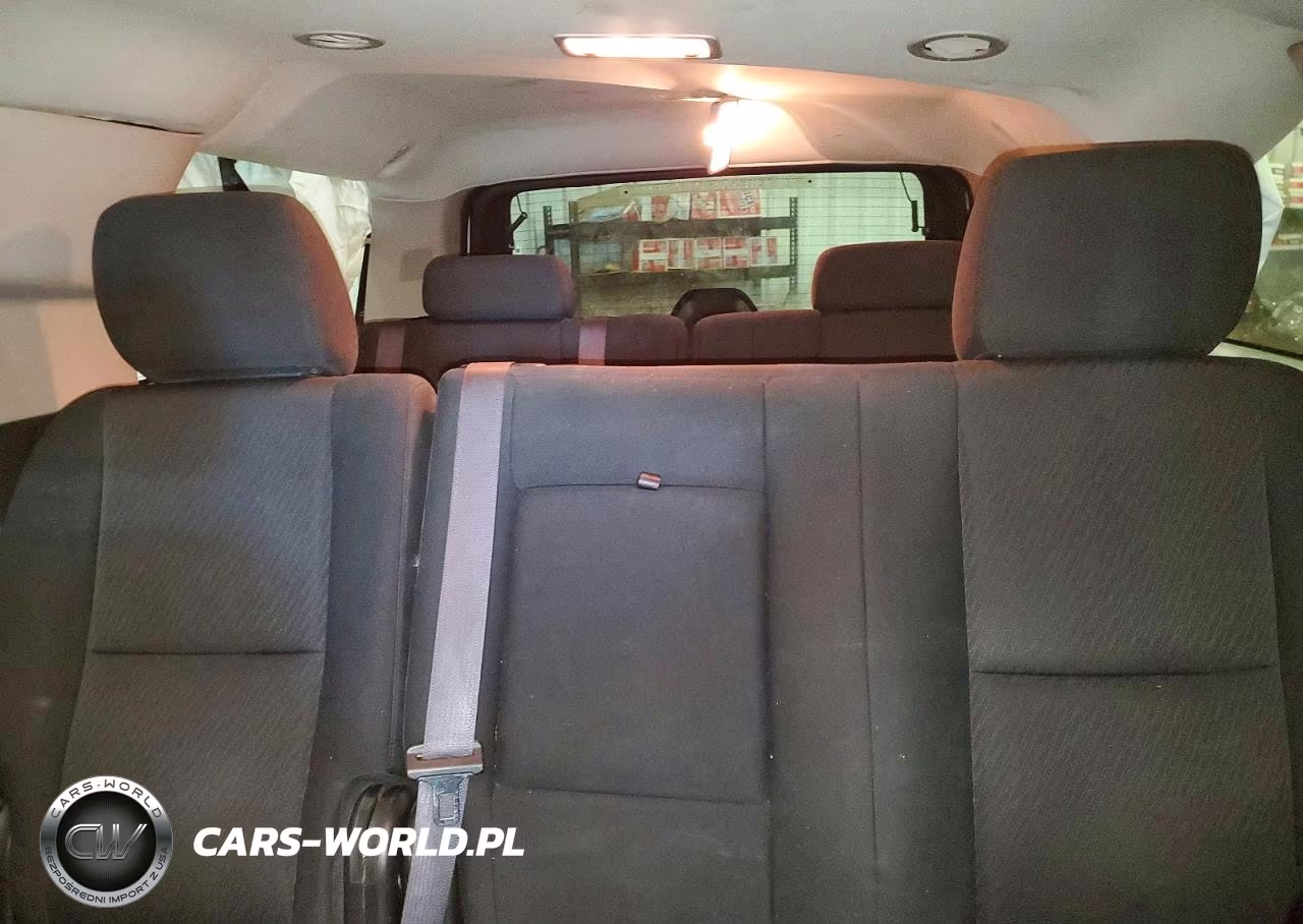 2011 Chevrolet Suburban K2500 Ls VIN:1GNWKLEG3BR376354 - 10