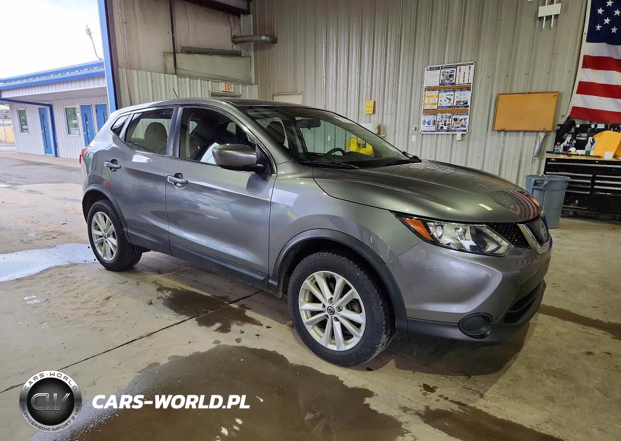 2019 Nissan Rogue Sport S VIN:JN1BJ1CR9KW624713 - 4
