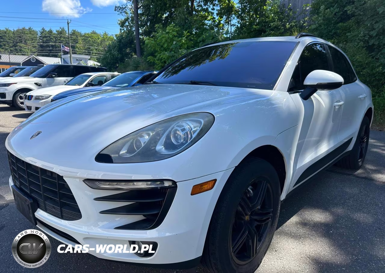 2015 Porsche Macan S