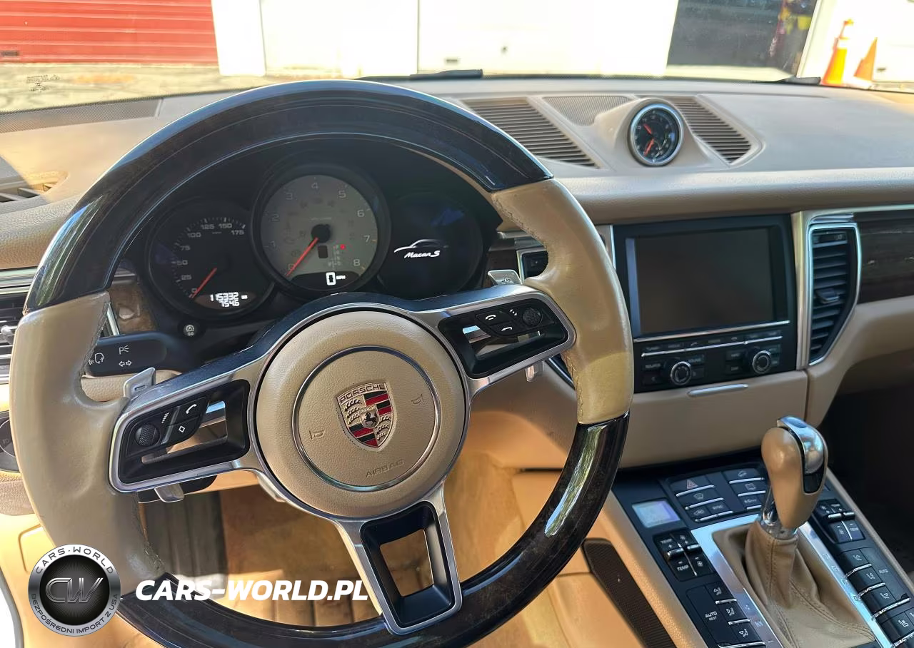 2015 Porsche Macan S VIN:WP1AB2A56FLB51631 - 14