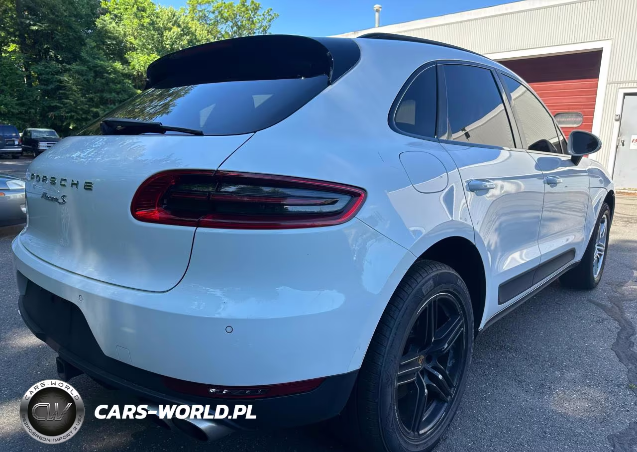 2015 Porsche Macan S VIN:WP1AB2A56FLB51631 - 3