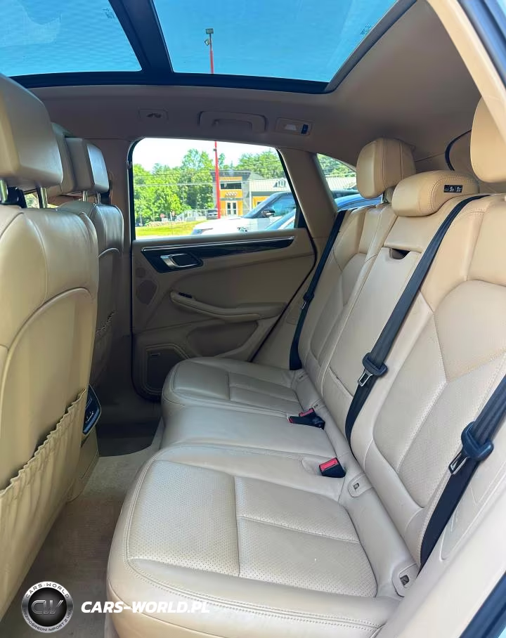 2015 Porsche Macan S VIN:WP1AB2A56FLB51631 - 8