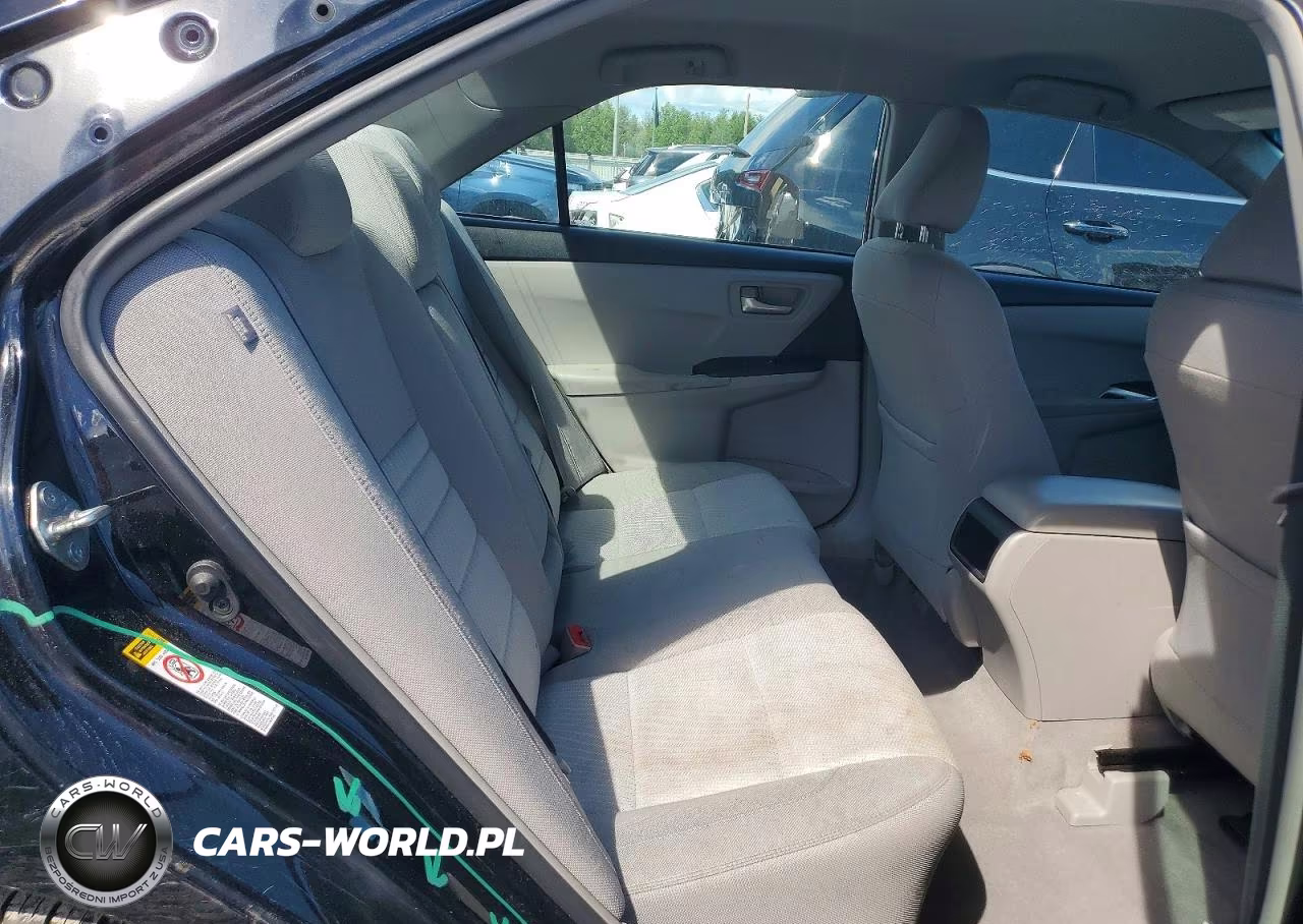 2017 Toyota Camry Le VIN:4T1BF1FK3HU810454 - 10
