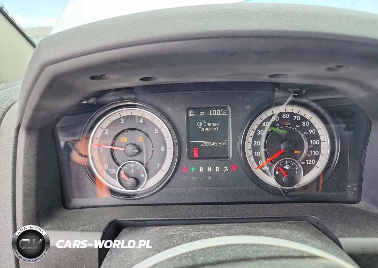 2018 Ram 1500 St VIN:1C6RR7ST7JS314030 - 9