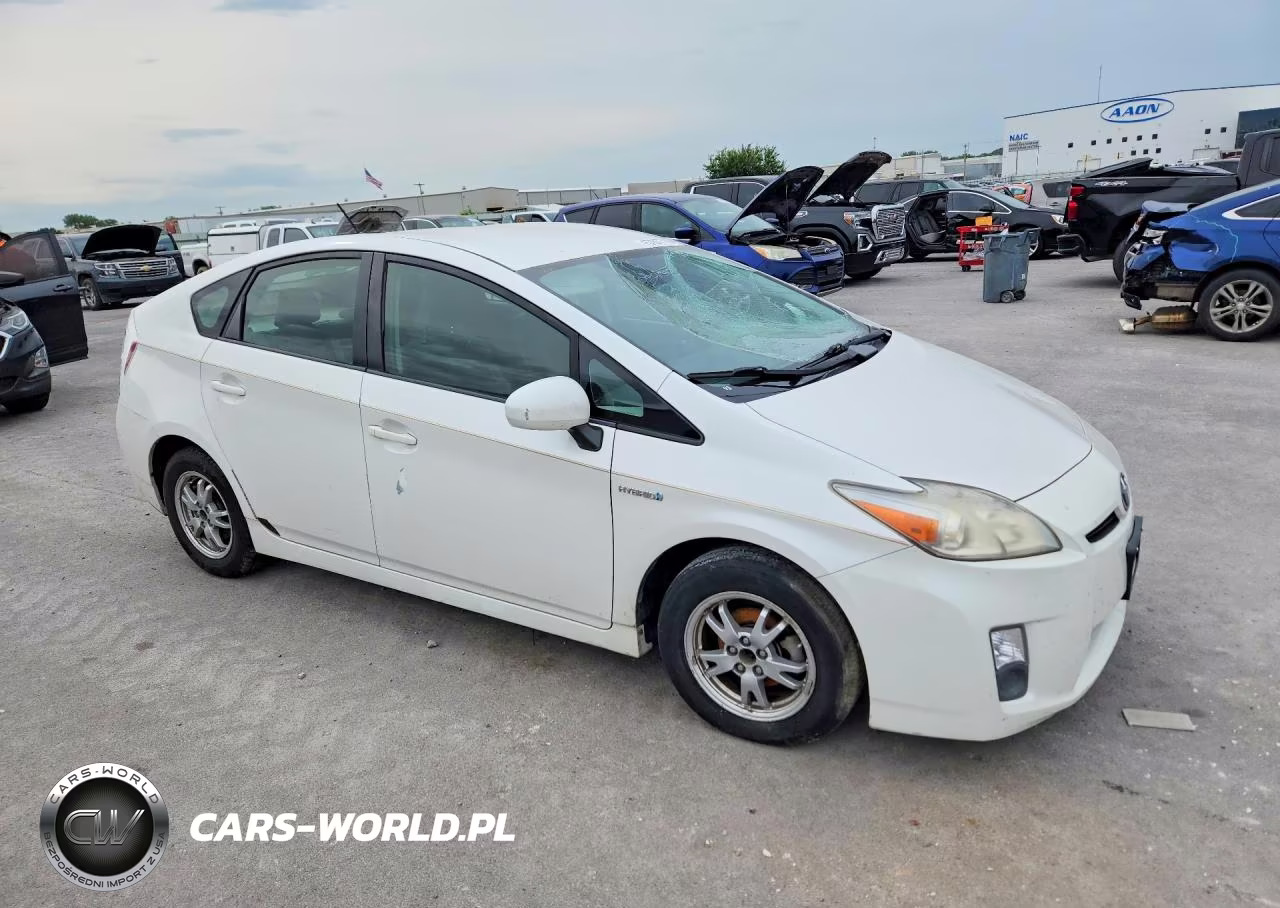 2010 Toyota Prius Ii VIN:JTDKN3DU6A0105412 - 4