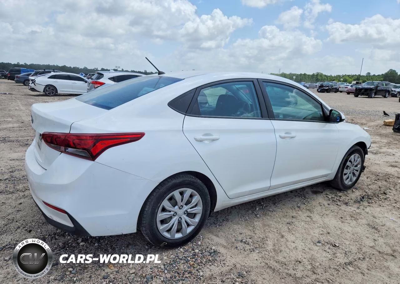 2021 Hyundai Accent Se VIN:3KPC24A66ME149429 - 3