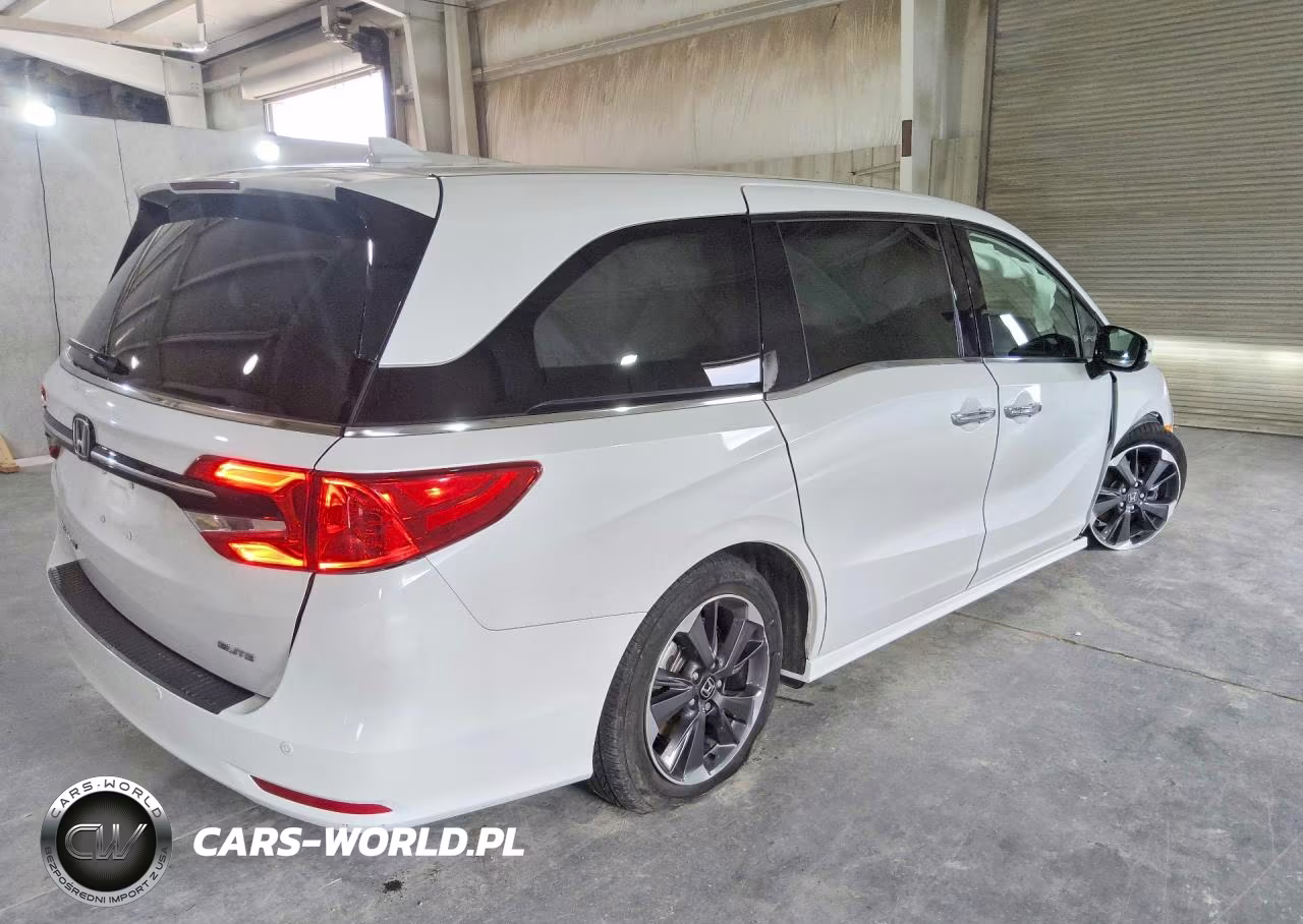 2022 Honda Odyssey Elite VIN:5FNRL6H98NB056510 - 3