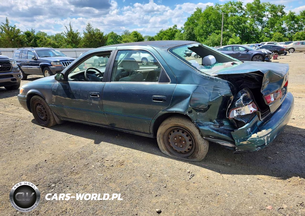 1998 Toyota Camry Le VIN:JT2BG22K5W0139508 - 2