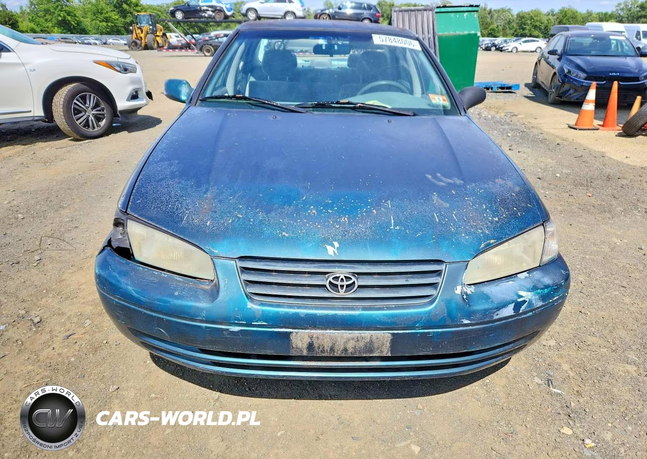 1998 Toyota Camry Le VIN:JT2BG22K5W0139508 - 5