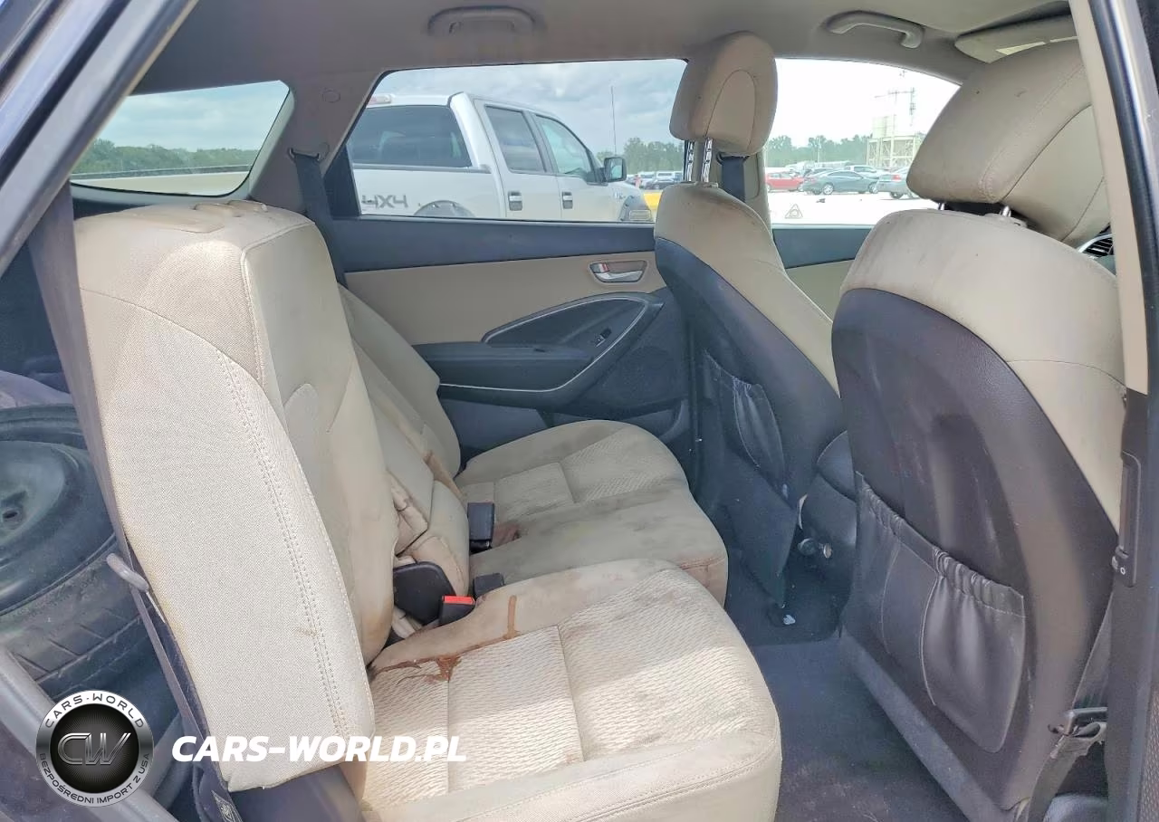 2017 Hyundai Santa Fe Se VIN:KM8SMDHF5HU200174 - 10