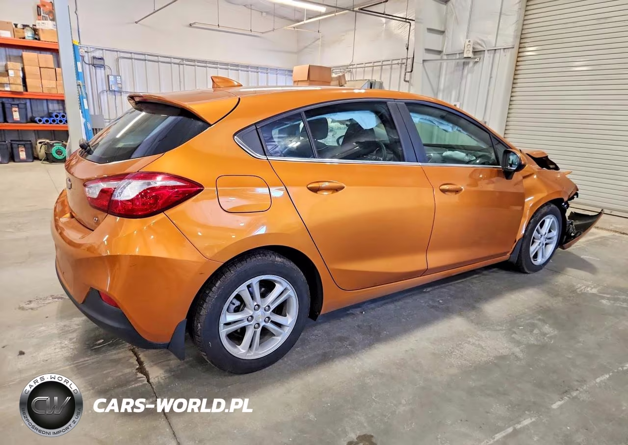 2017 Chevrolet Cruze Lt VIN:3G1BE6SMXHS579914 - 3