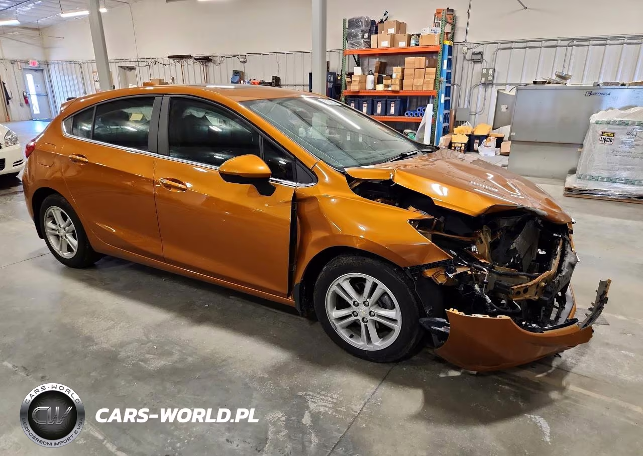 2017 Chevrolet Cruze Lt VIN:3G1BE6SMXHS579914 - 4