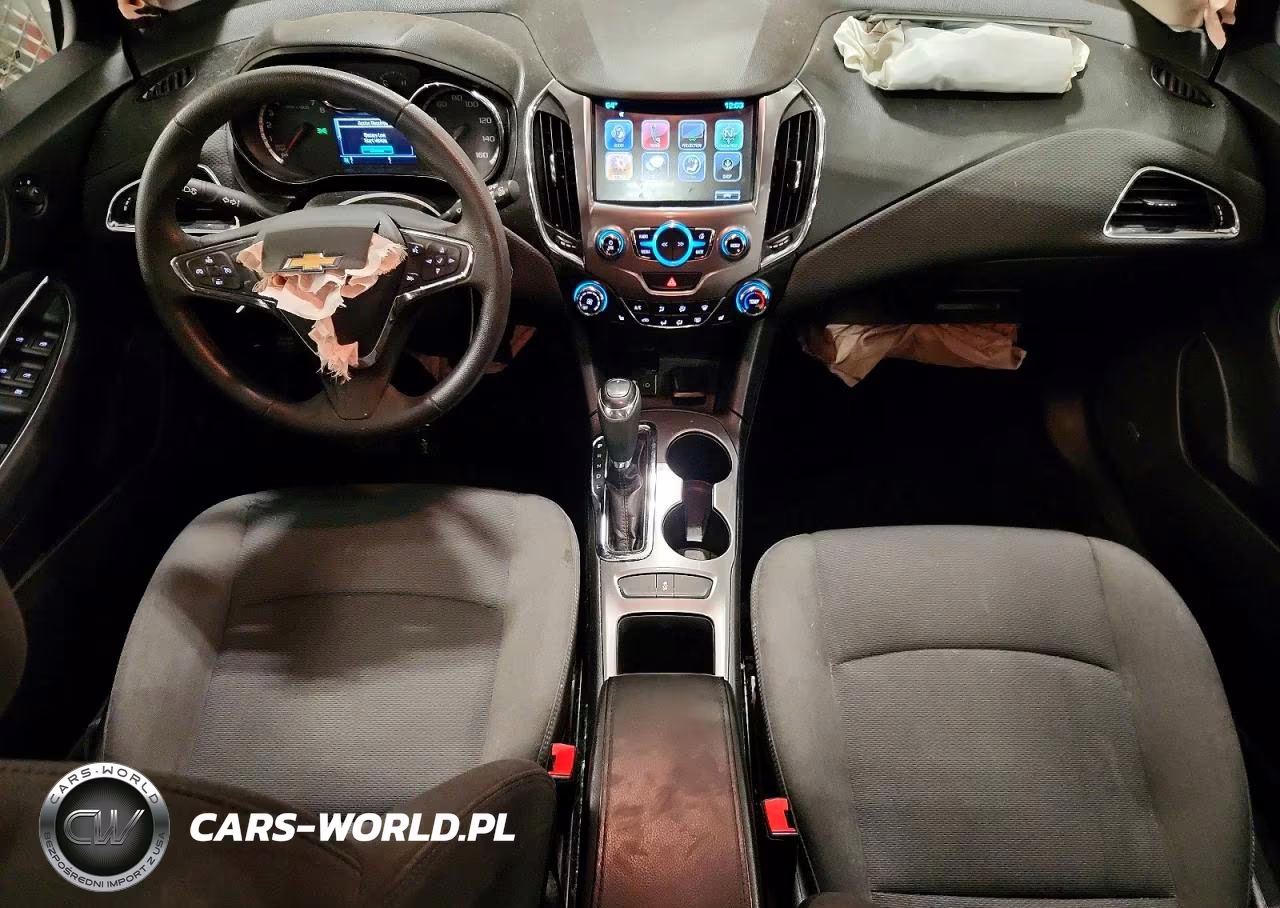 2017 Chevrolet Cruze Lt VIN:3G1BE6SMXHS579914 - 8