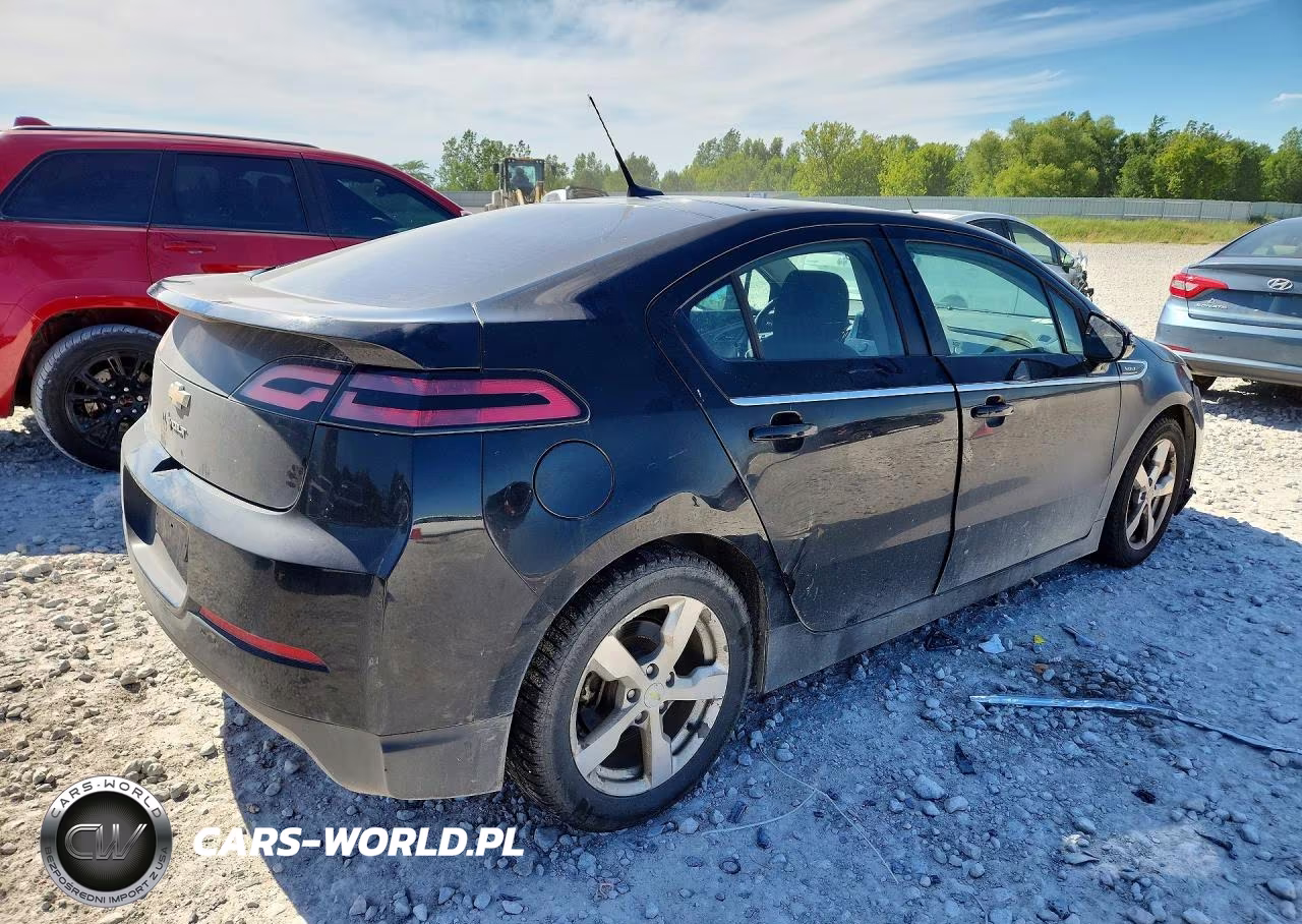 2011 Chevrolet Volt VIN:1G1RC6E4XBU103282 - 3