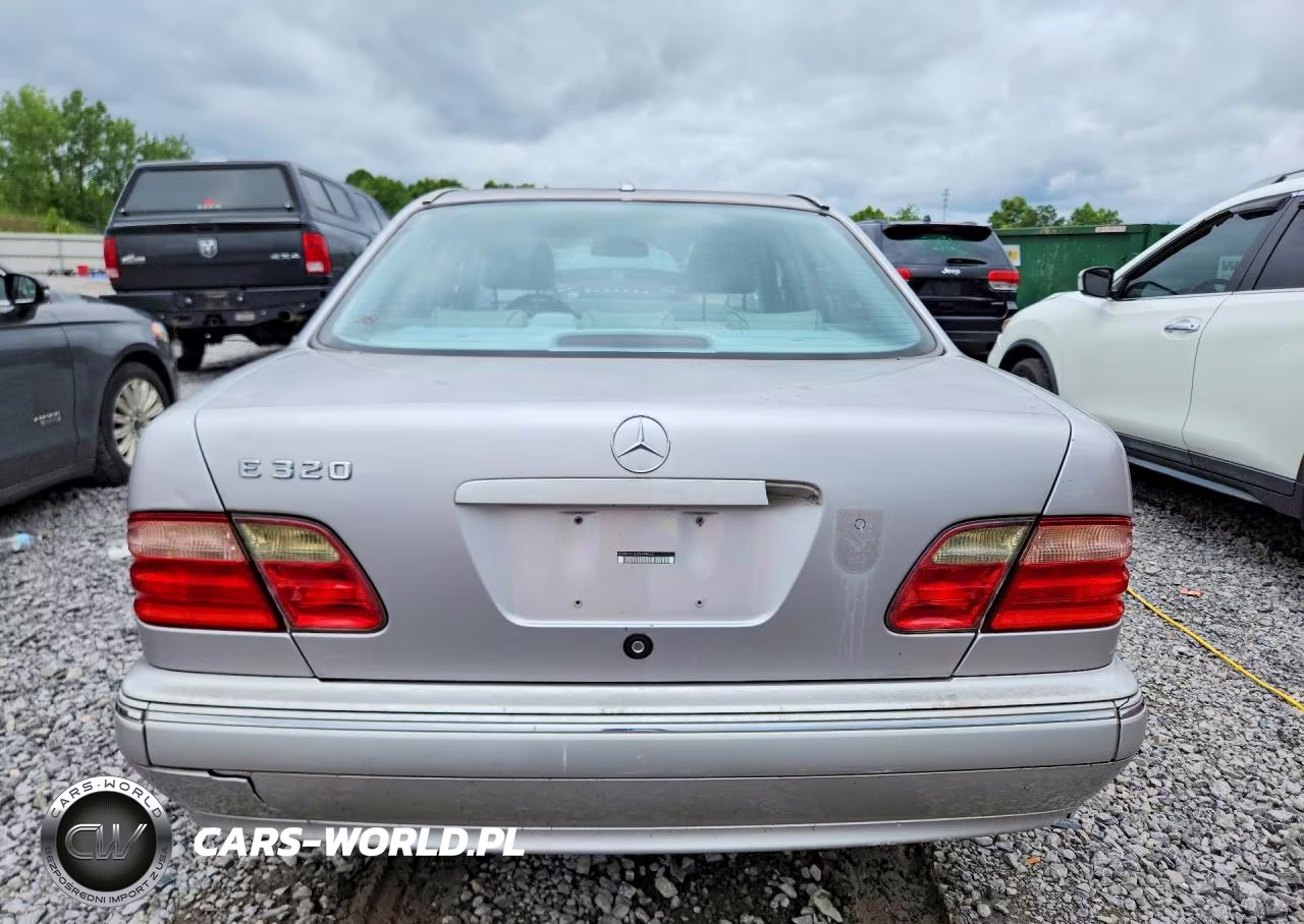 2002 Mercedes-Benz E 320 VIN:WDBJF65J22B498022 - 6