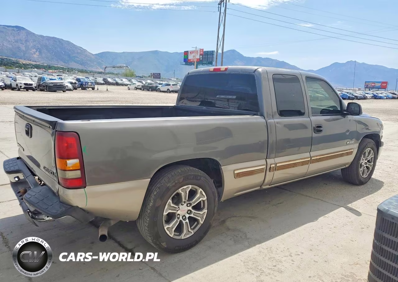 2002 Chevrolet Silverado C1500 VIN:2GCEC19V221338914 - 3