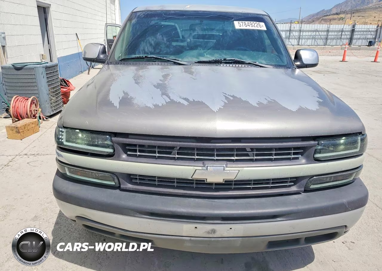 2002 Chevrolet Silverado C1500 VIN:2GCEC19V221338914 - 5