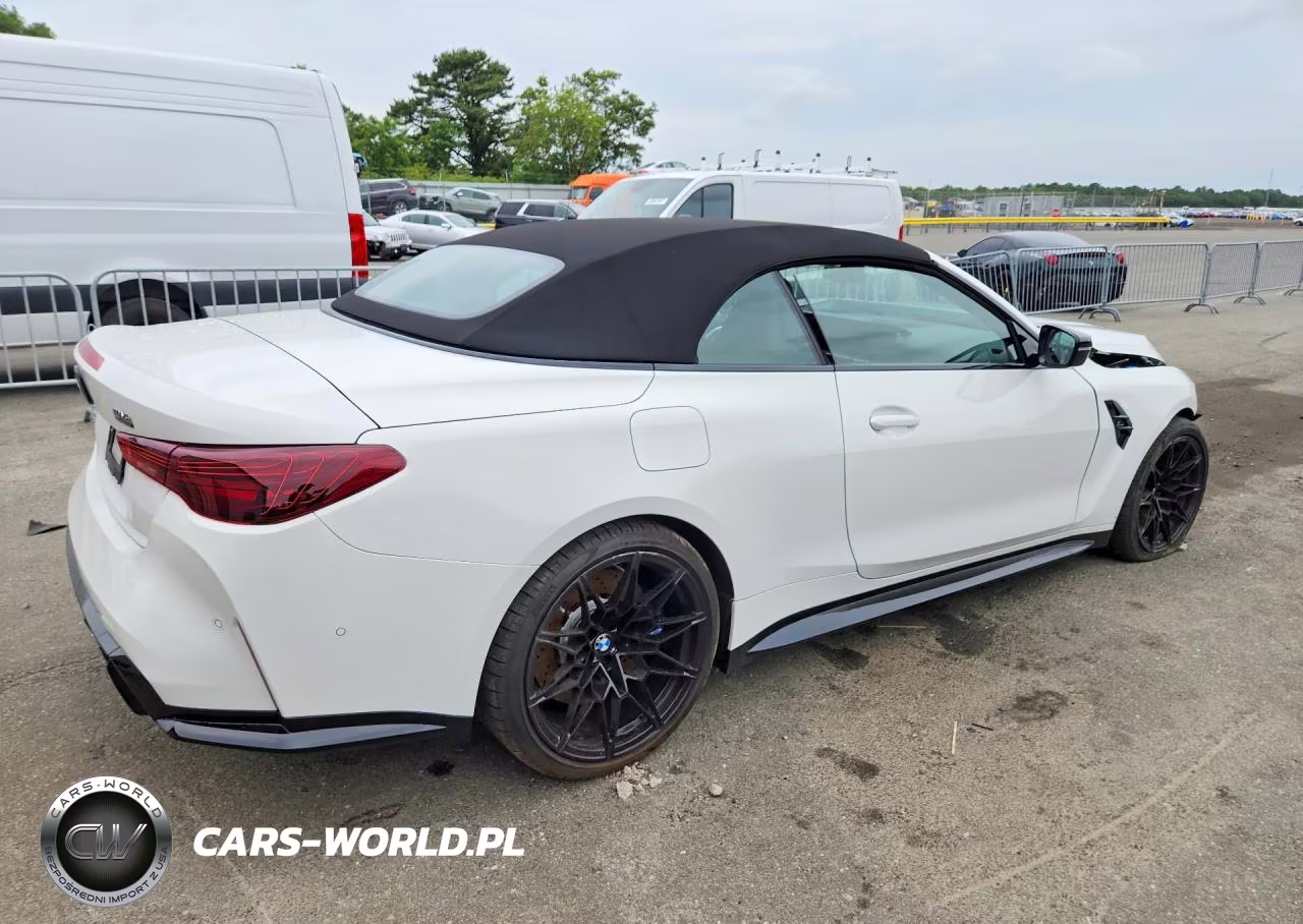 2027 BMW M4 Competition VIN:WBS43BA06VCX91684 - 3