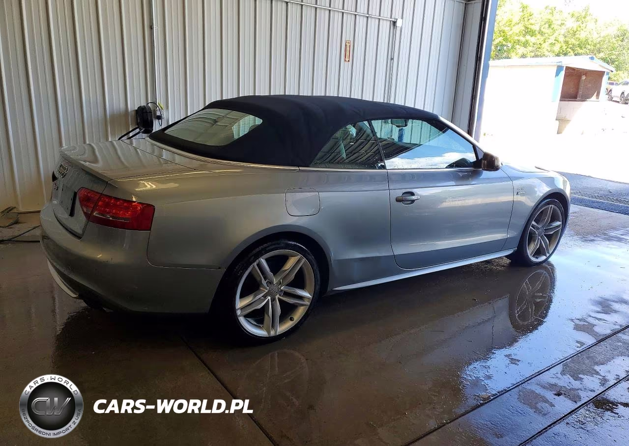 2011 Audi S5 Prestige VIN:WAUVGAFHXBN018612 - 3