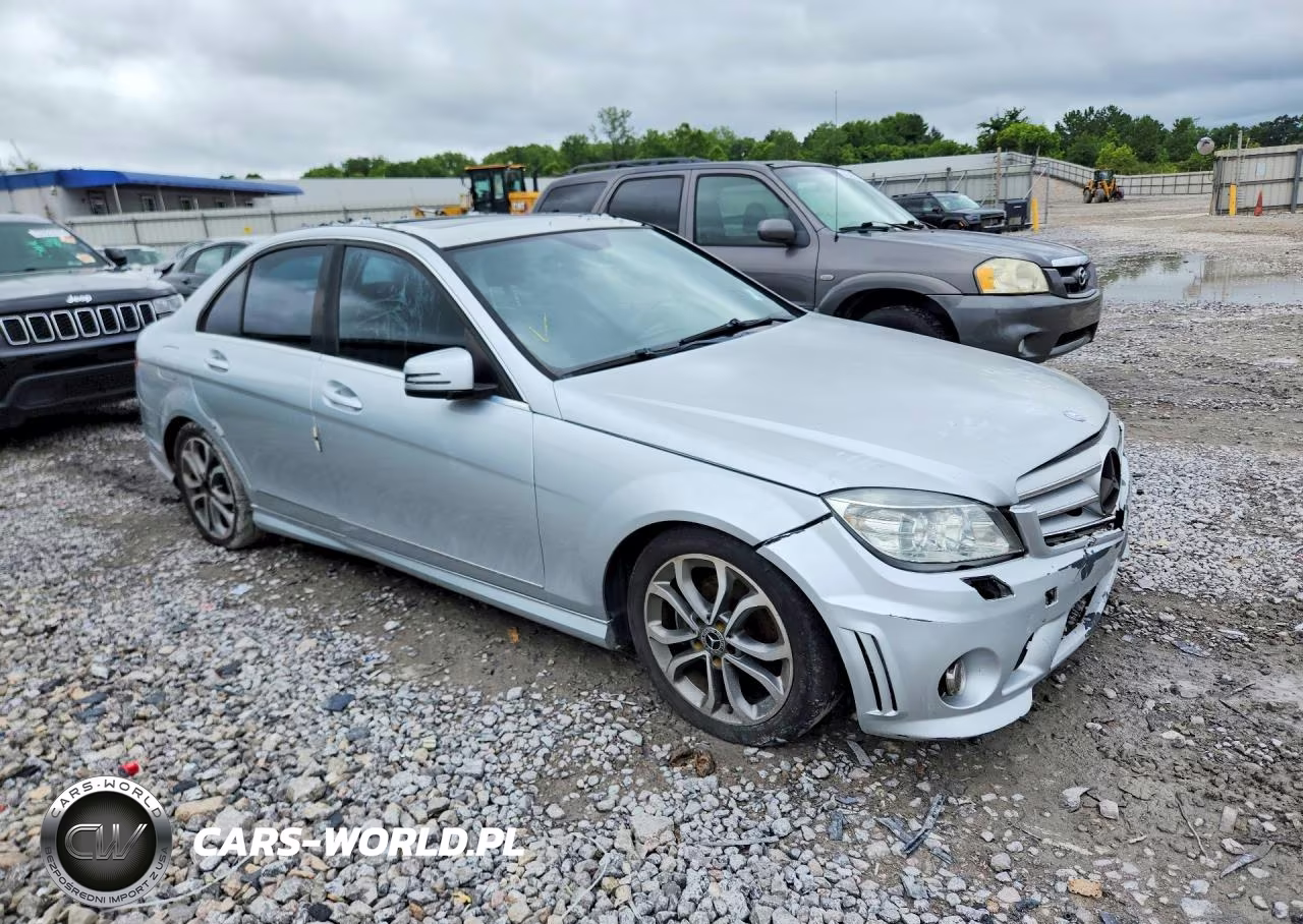 2010 Mercedes-Benz C 300 4Matic VIN:WDDGF8BB4AF409987 - 4