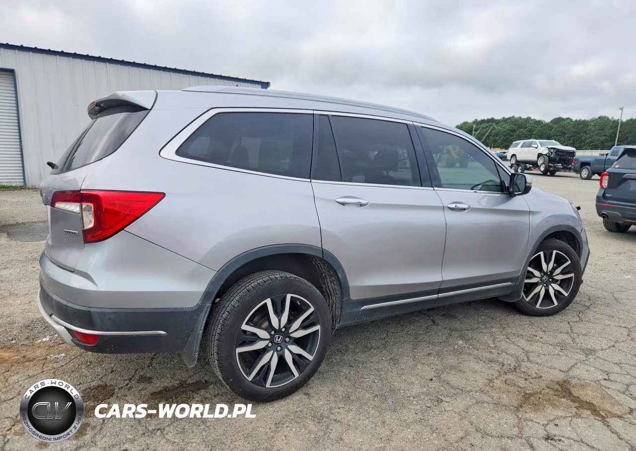 2021 Honda Pilot Touring VIN:5FNYF5H63MB017678 - 3
