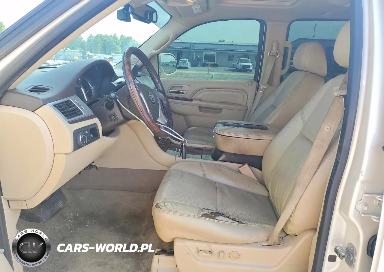 2012 Cadillac Escalade Luxury VIN:1GYS3BEF3CR321291 - 7