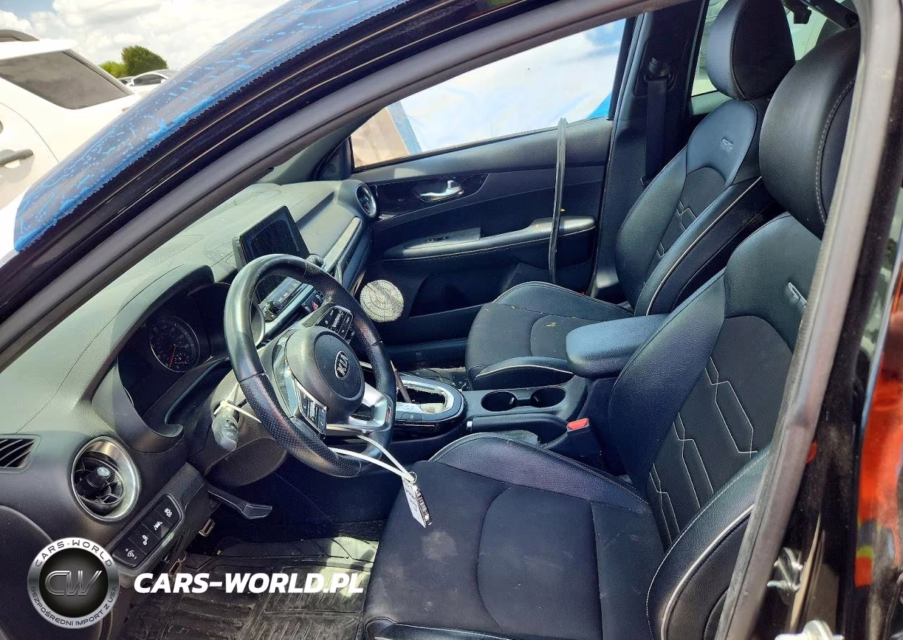 2021 Kia Forte Gt Line VIN:3KPF34AD1ME271902 - 7