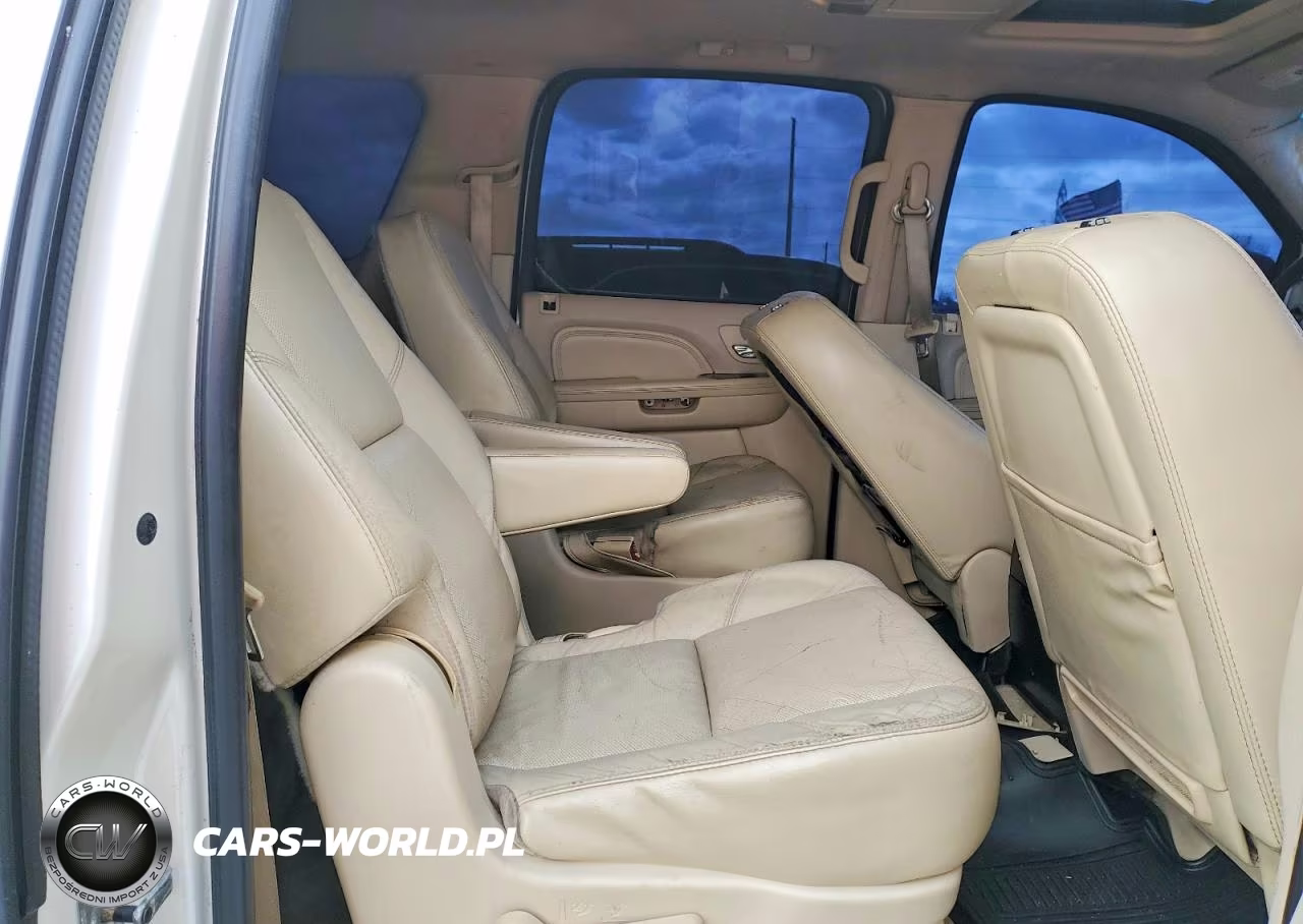 2007 Cadillac Escalade Esv VIN:1GYFK66817R185146 - 11
