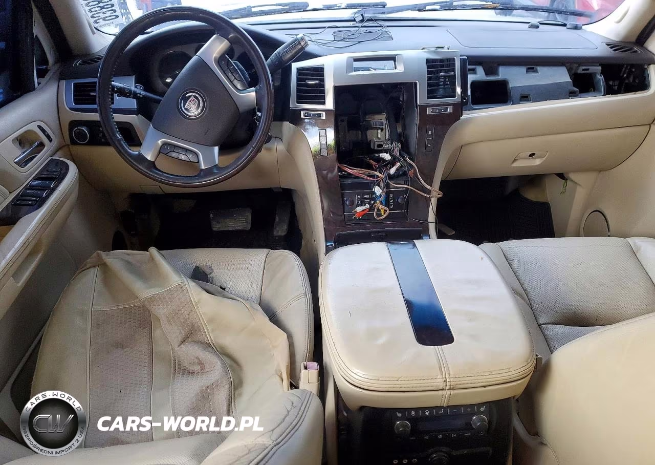 2007 Cadillac Escalade Esv VIN:1GYFK66817R185146 - 8