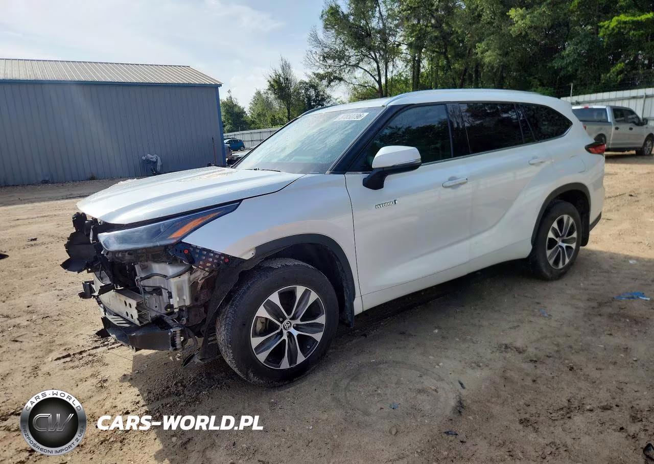 2021 Toyota Highlander Hybrid Xle