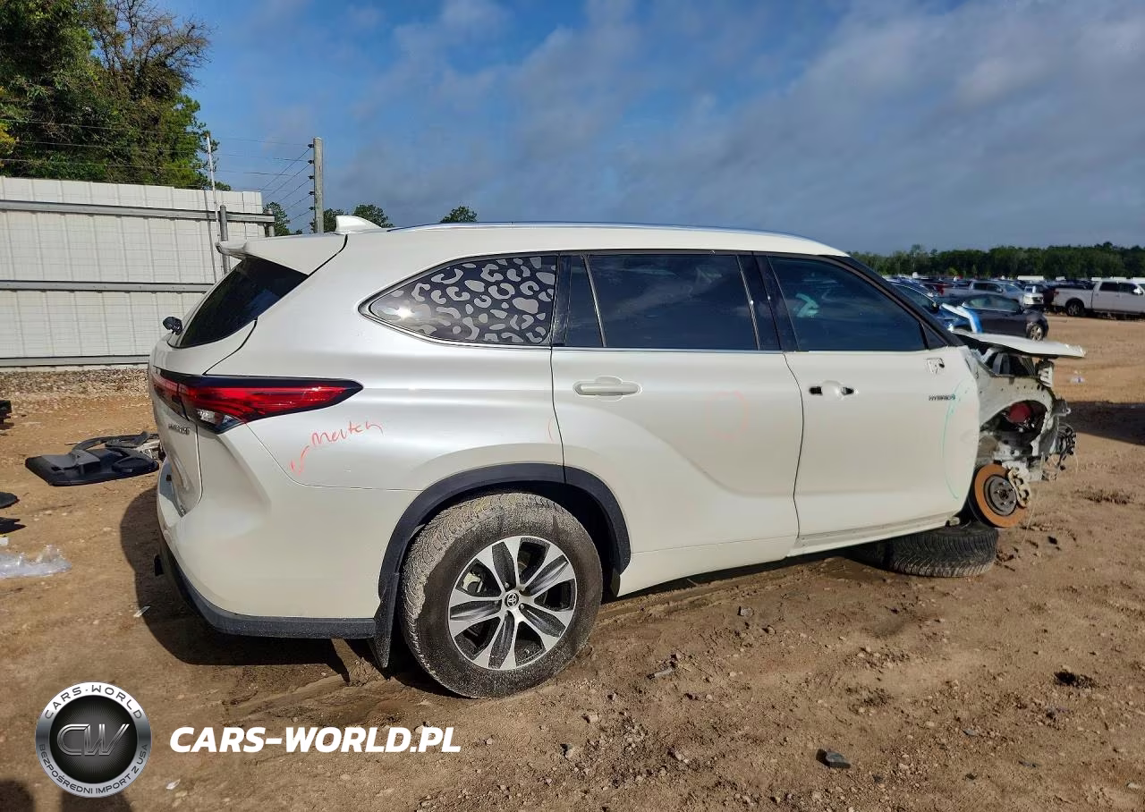2021 Toyota Highlander Hybrid Xle VIN:5TDGARAH2MS006776 - 3