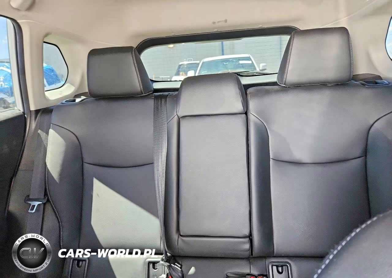 2023 Toyota Corolla Cross Xle VIN:7MUDAAAG0PV054346 - 10