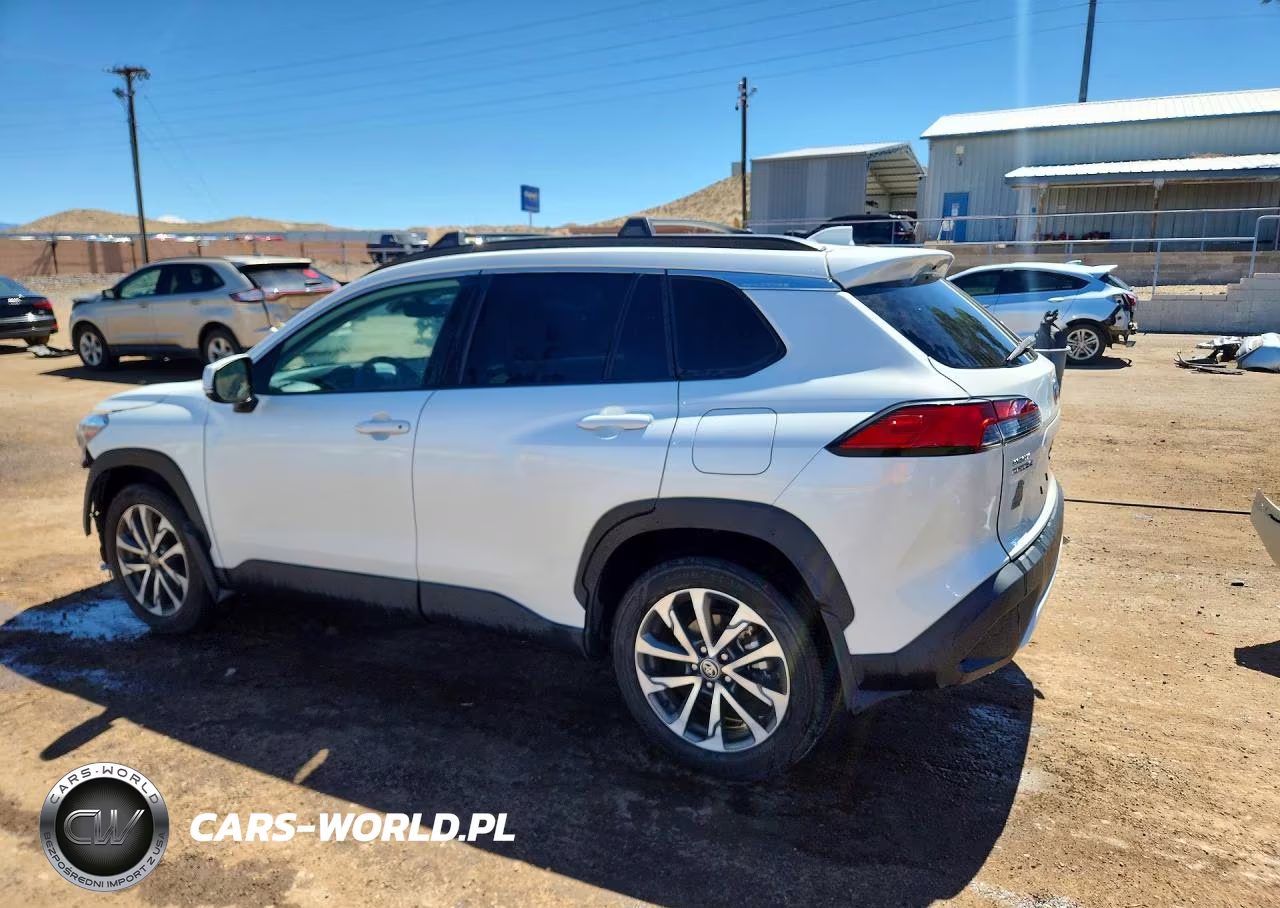 2023 Toyota Corolla Cross Xle VIN:7MUDAAAG0PV054346 - 2