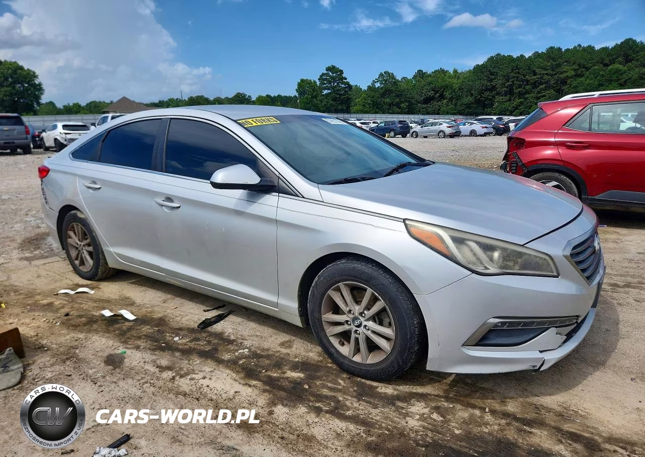 2015 Hyundai Sonata Se VIN:5NPE24AF7FH123381 - 4
