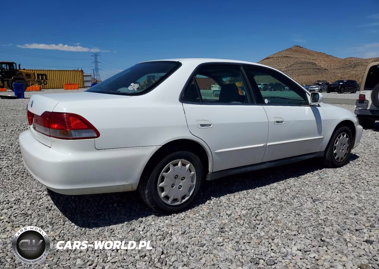 2001 Honda Accord Lx VIN:1HGCG56431A137625 - 3