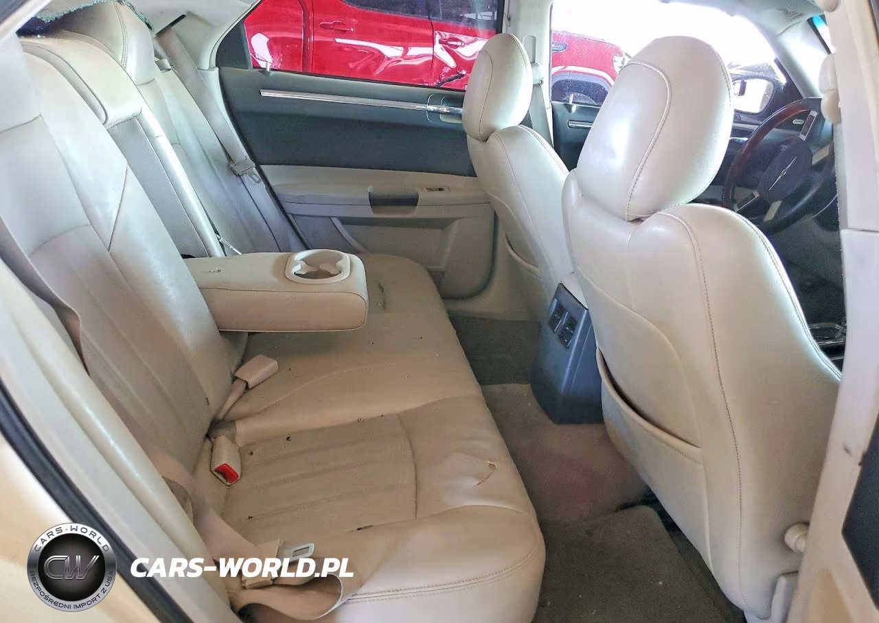 2007 Chrysler 300C VIN:2C3LA63H87H871754 - 10