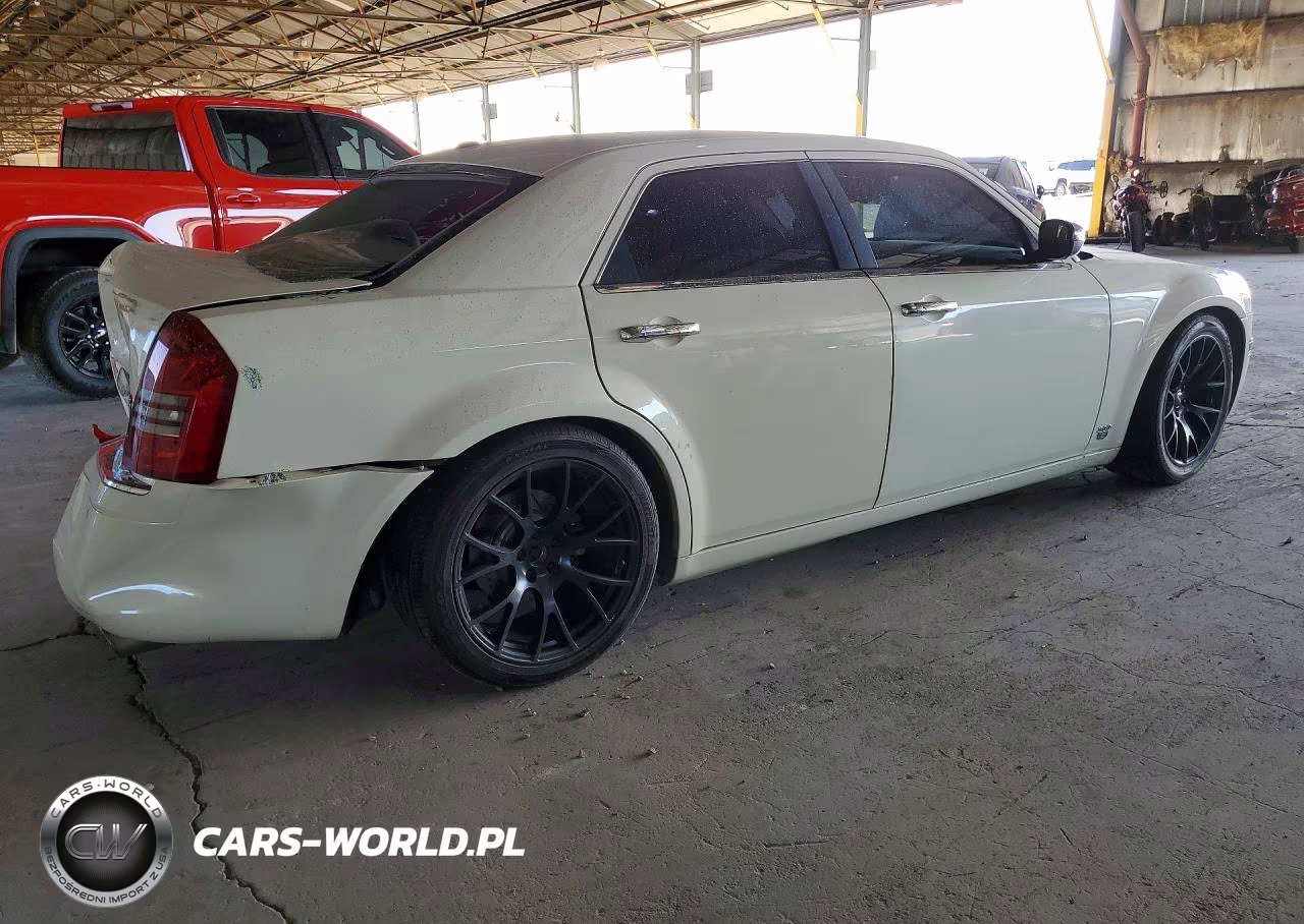 2007 Chrysler 300C VIN:2C3LA63H87H871754 - 3