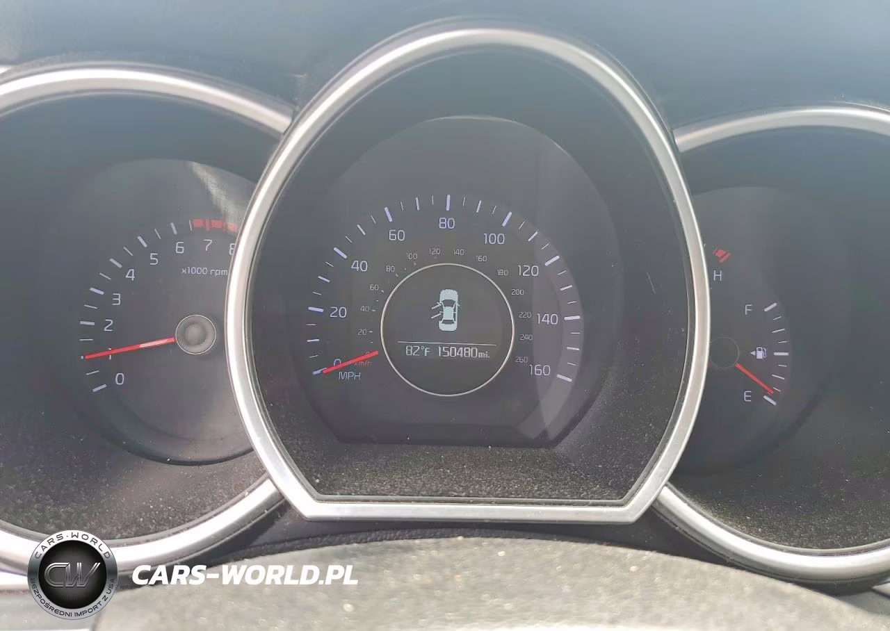 2015 Kia Optima Lx VIN:5XXGM4A77FG440827 - 9